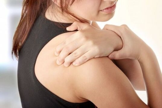 πόνος στην πλάτη με αυχενική οστεοχόνδρωση